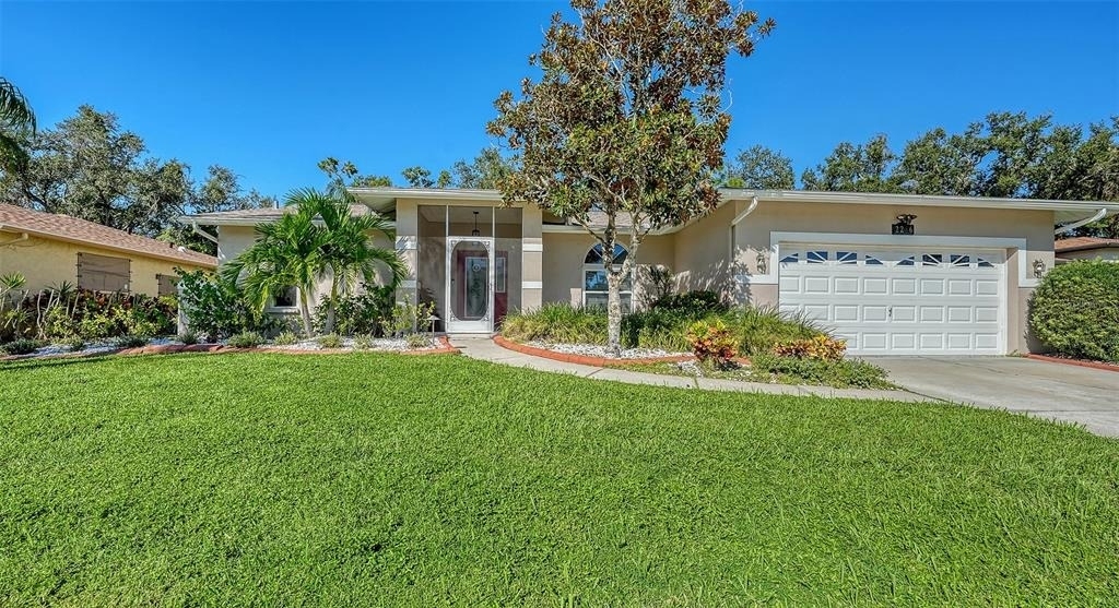 2246 Cork Oak Street W - Photo 3
