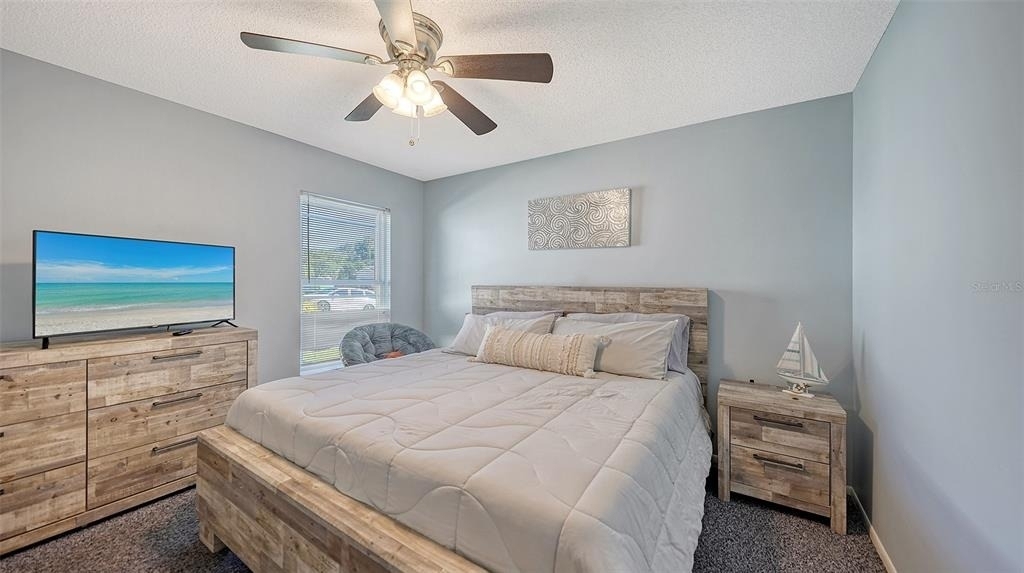 2246 Cork Oak Street W - Photo 35