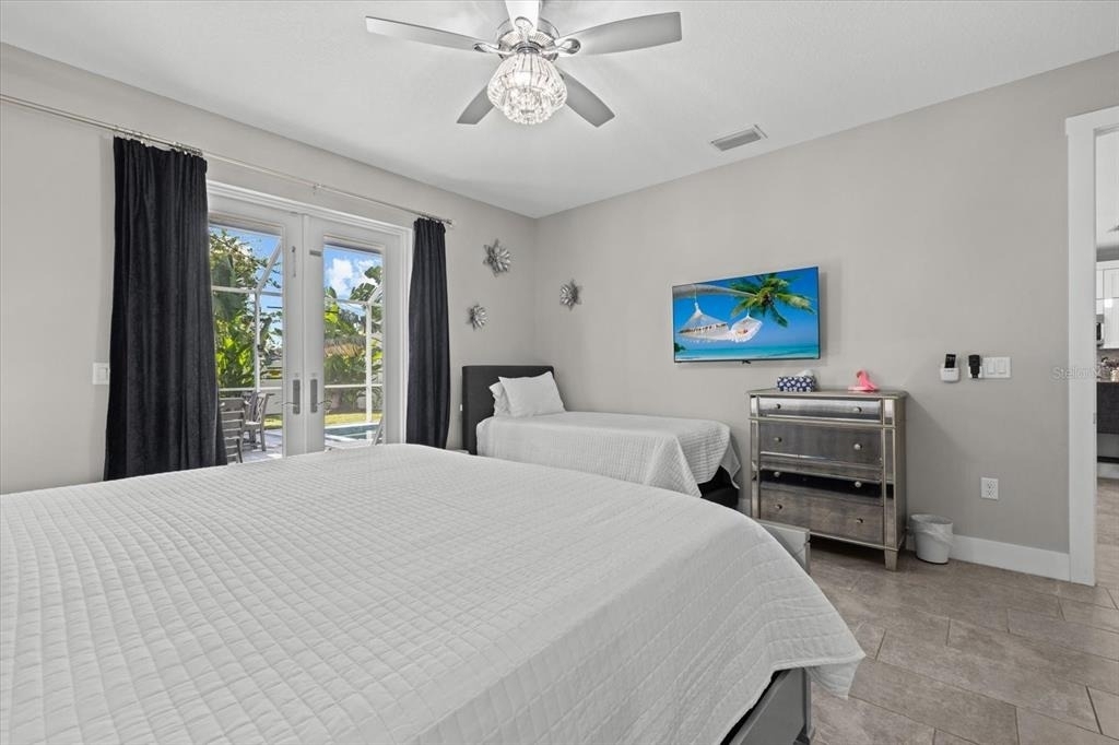 279 Avalon Road - Photo 18