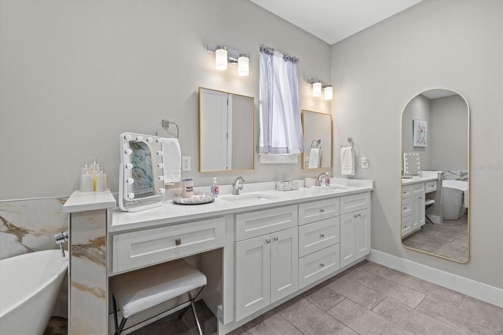 279 Avalon Road - Photo 15