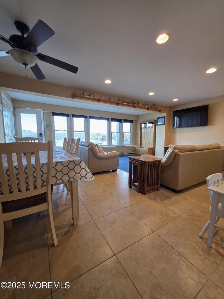 37 Dune Terrace - Photo 1