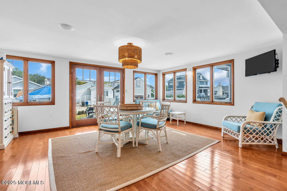 308 16th Avenue - Photo 11