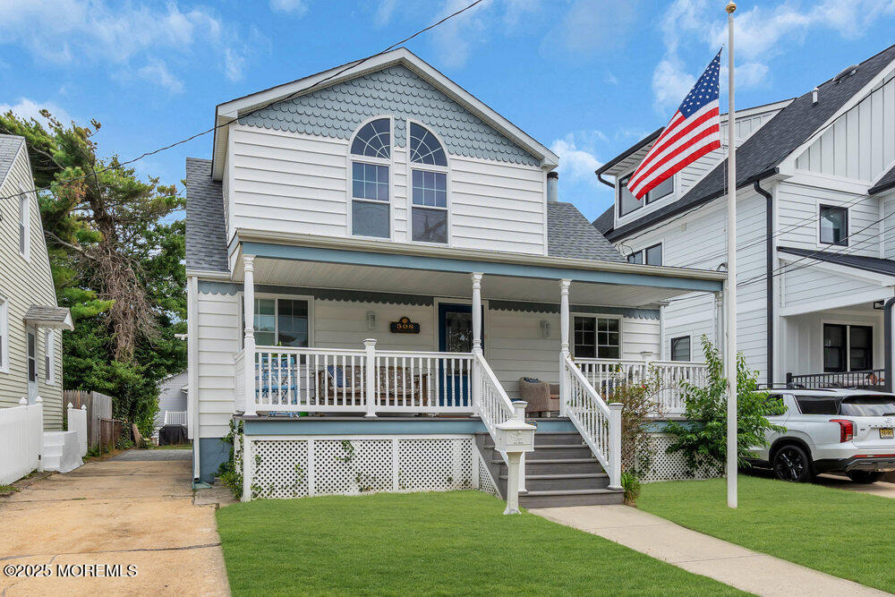 308 16th Avenue - Photo 0