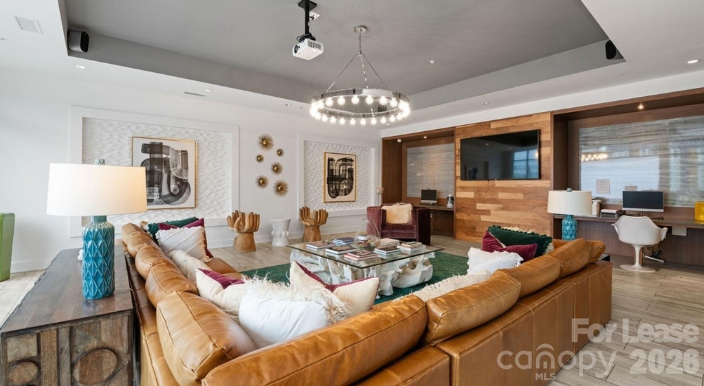 650 E Brooklyn Village Avenue - Photo 8