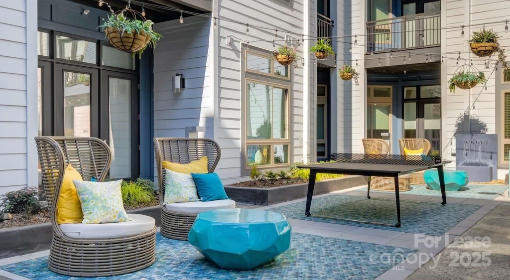 650 E Brooklyn Village Avenue - Photo 23