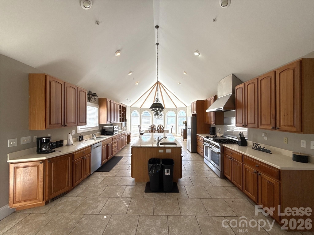 14009 Thompson Road - Photo 7