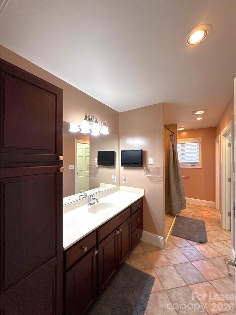 14009 Thompson Road - Photo 34