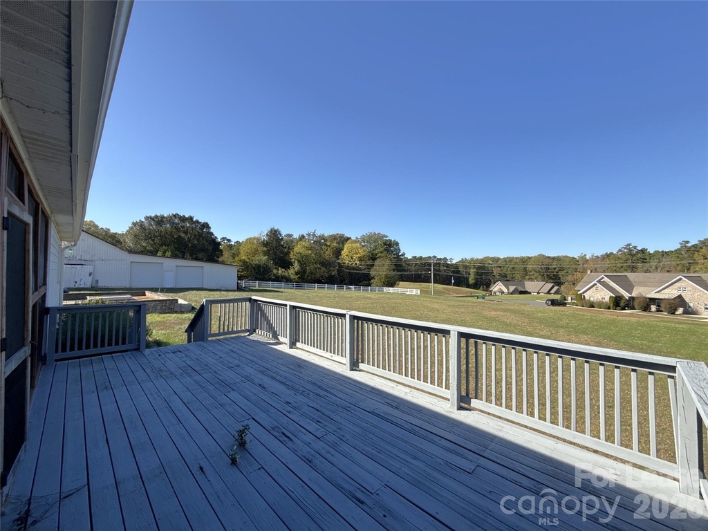 14009 Thompson Road - Photo 41