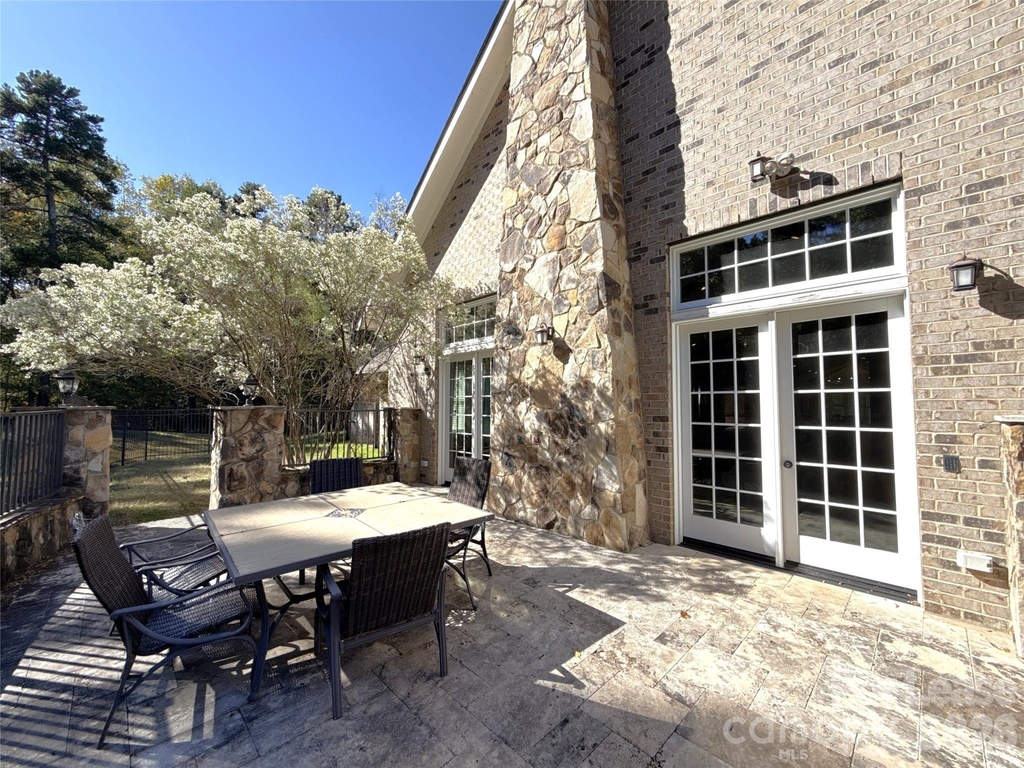 13931 Thompson Road - Photo 40