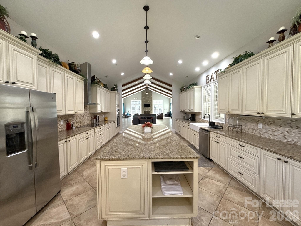 13931 Thompson Road - Photo 11