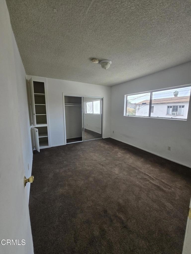 811 N Mariposa Avenue - Photo 3