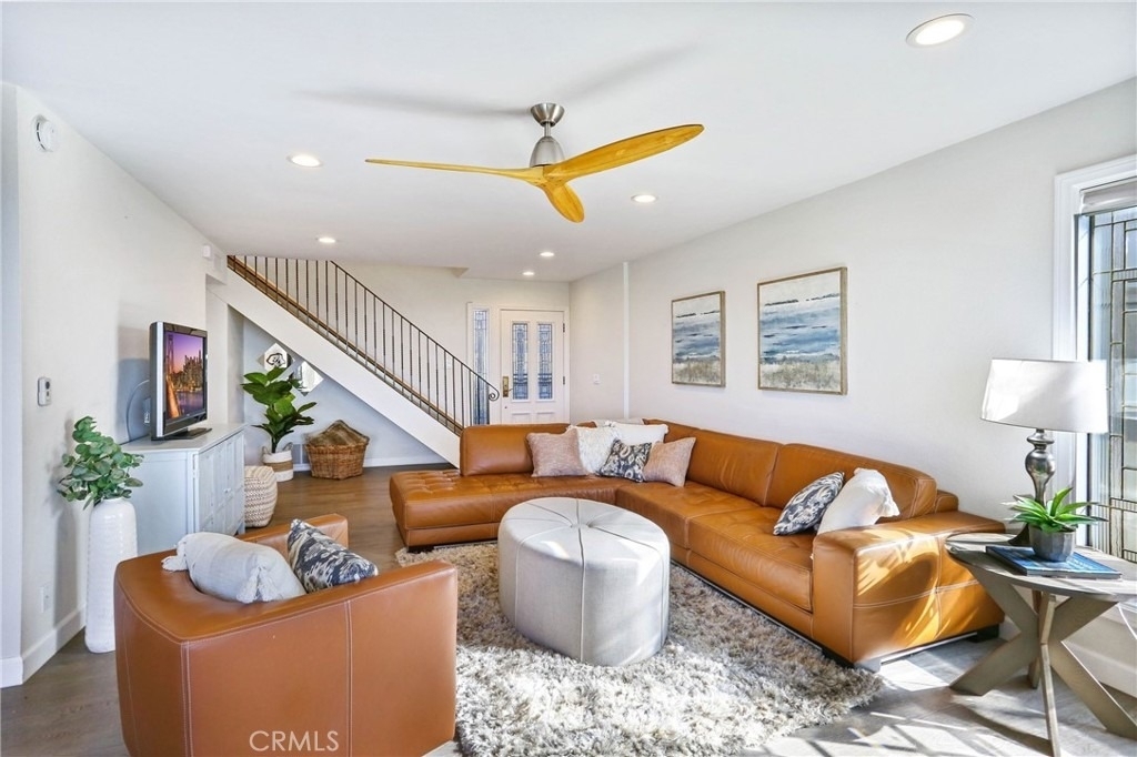 33885 Manta Court - Photo 2