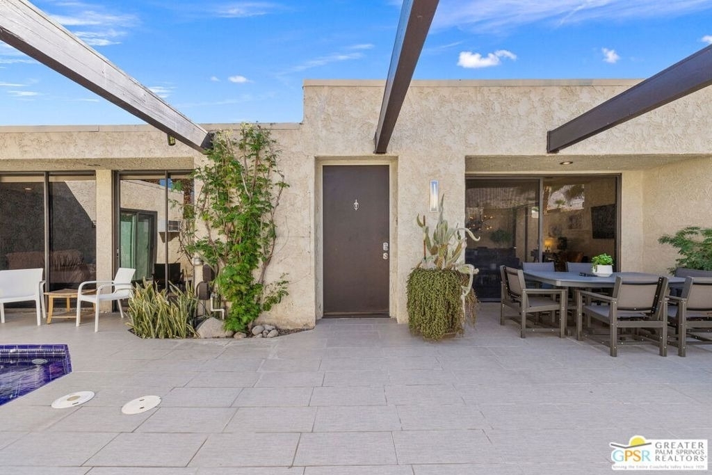 427 N Calle Rolph - Photo 1
