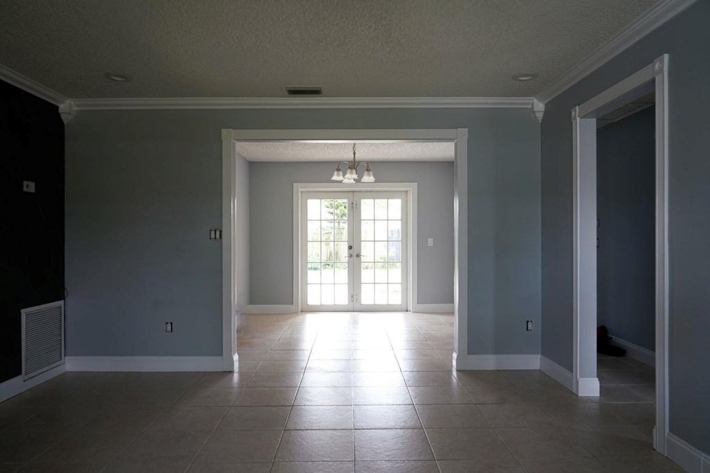 11138 Ladino Street — Listing History and Nearby Rentals