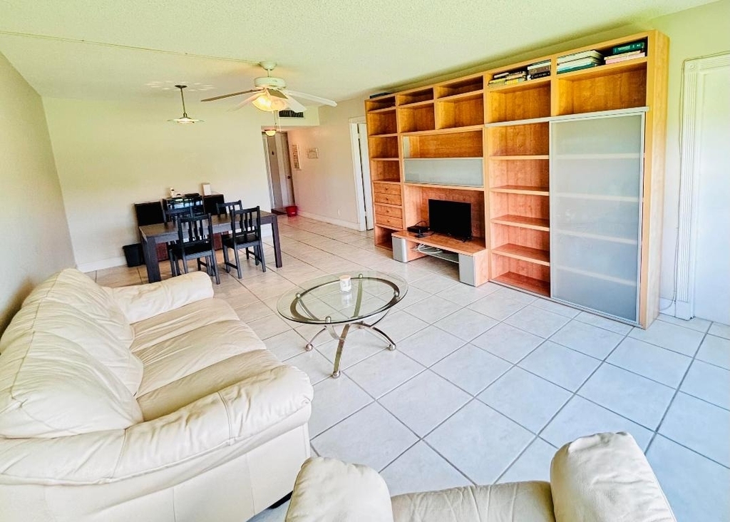 2900 N Palm Aire Drive - Photo 1