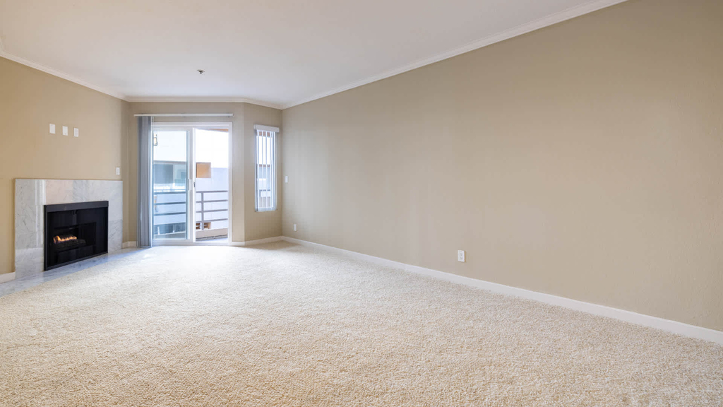 1710 N Fuller Ave - Photo 12