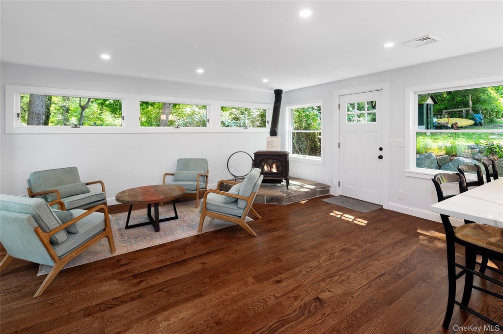 9 S Shore Drive - Photo 3