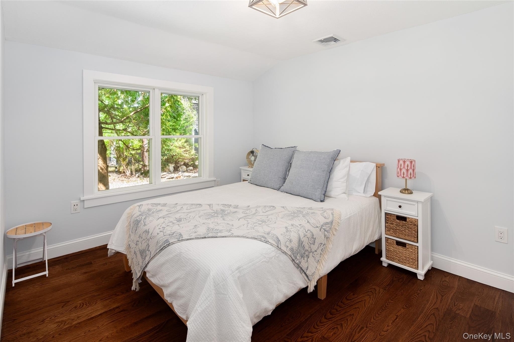 9 S Shore Drive - Photo 15