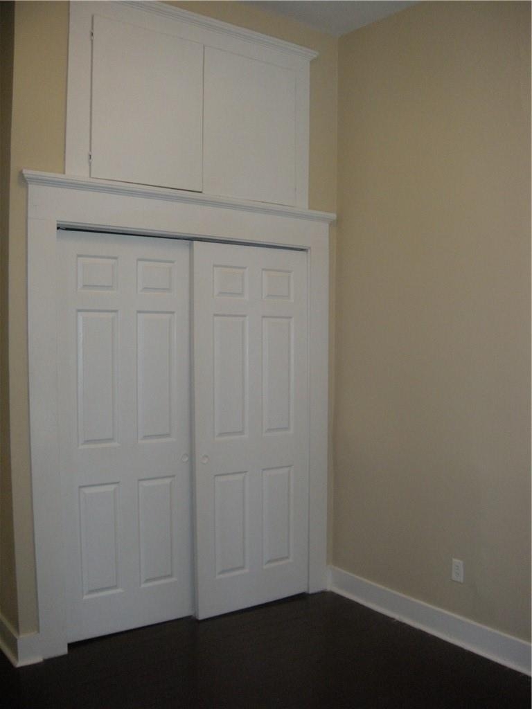 915 W 23rd St - Photo 20