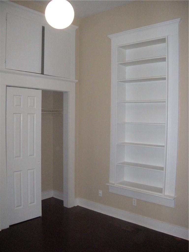 915 W 23rd St - Photo 13