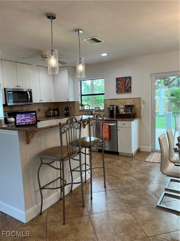 852 Ne 7th Place - Photo 10