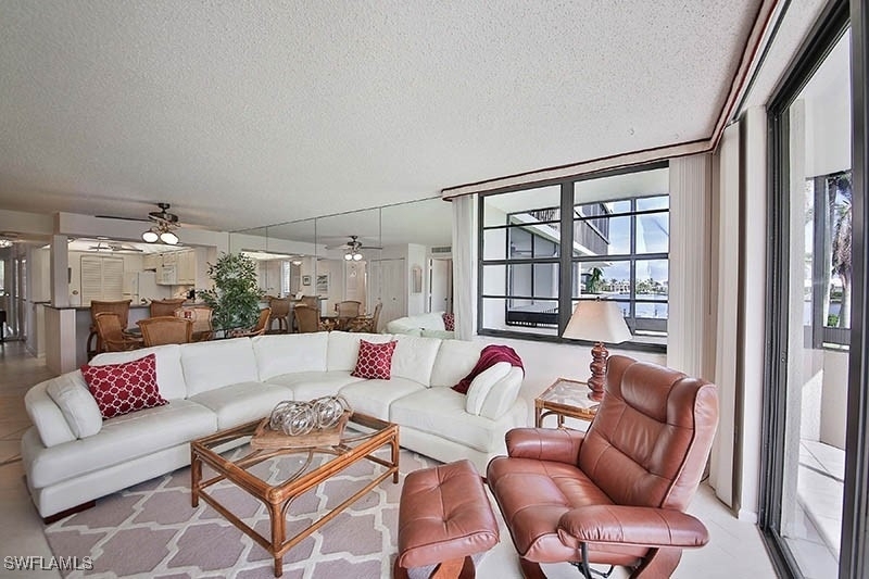 651 Seaview Court - Photo 6