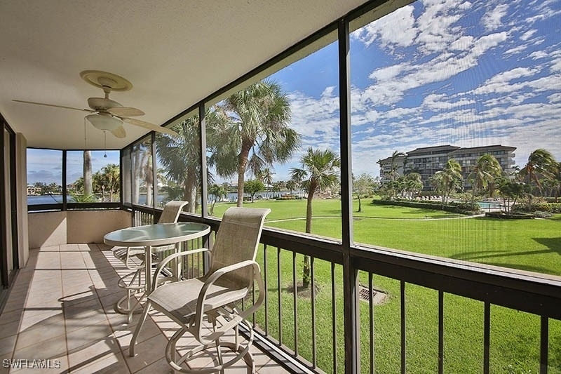 651 Seaview Court - Photo 8