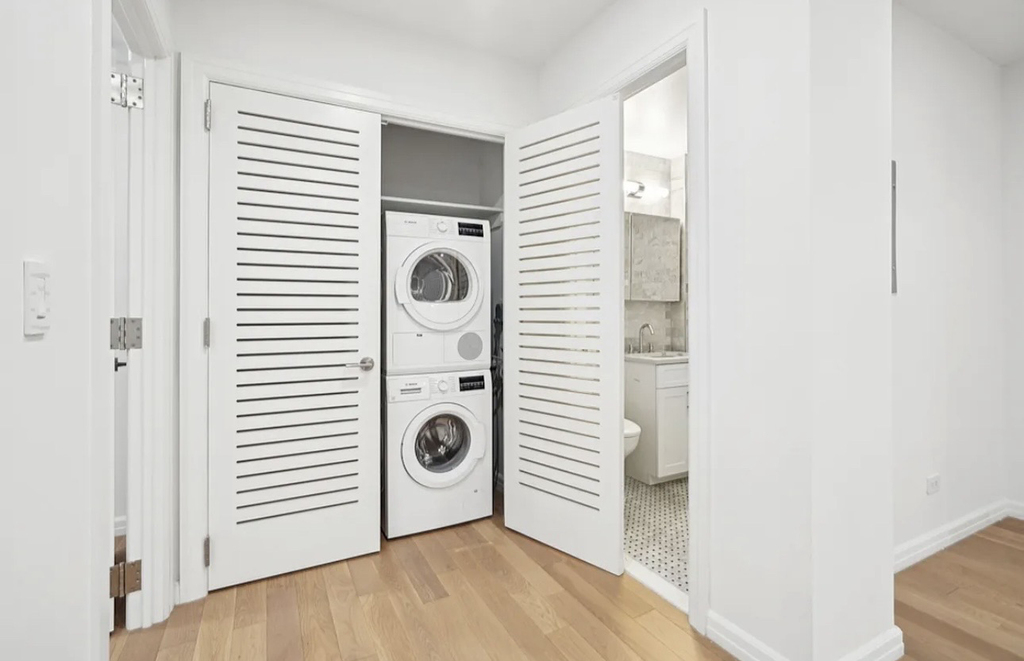 160 East 48th Street, Unit 6e-3 - Photo 2