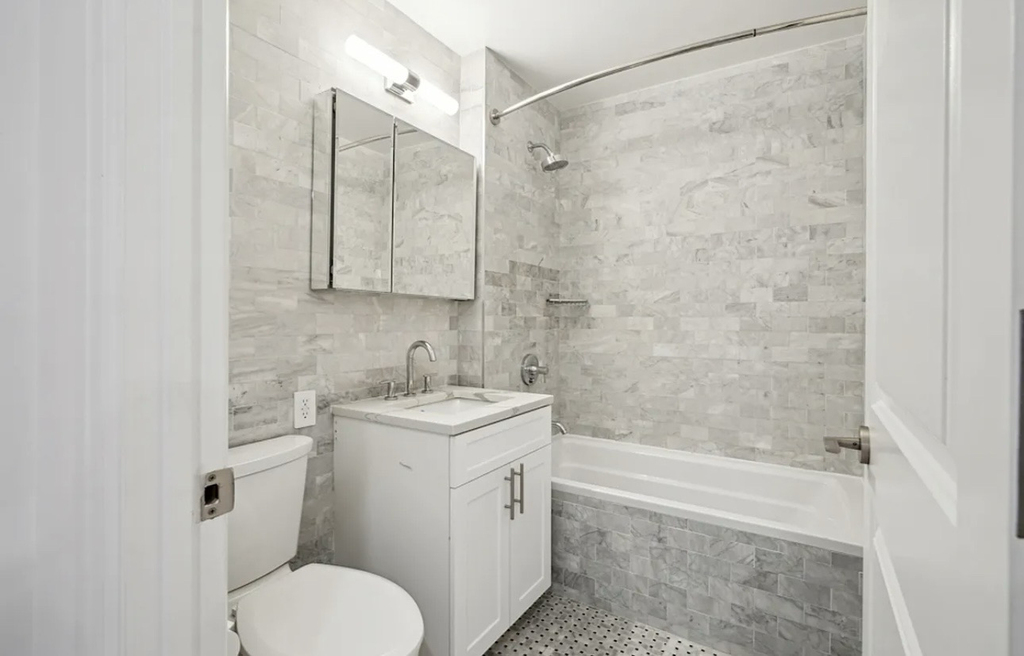160 East 48th Street, Unit 6e-3 - Photo 5