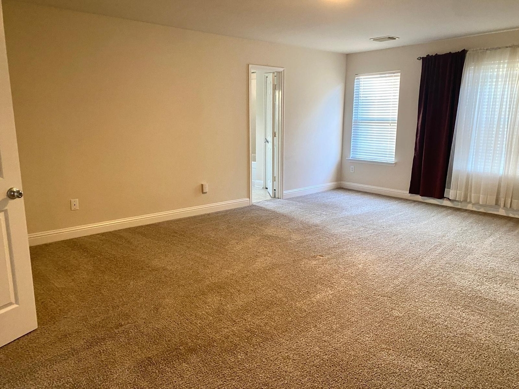 518 Remington Chase Court - Photo 19