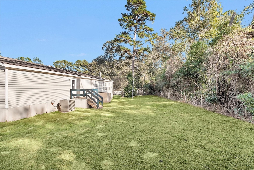 11261 Rose Road - Photo 27
