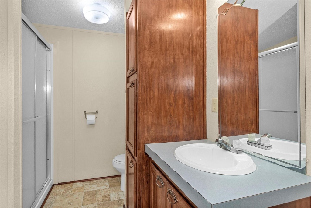 11261 Rose Road - Photo 20