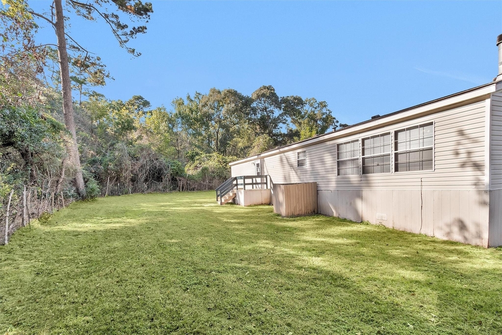 11261 Rose Road - Photo 26