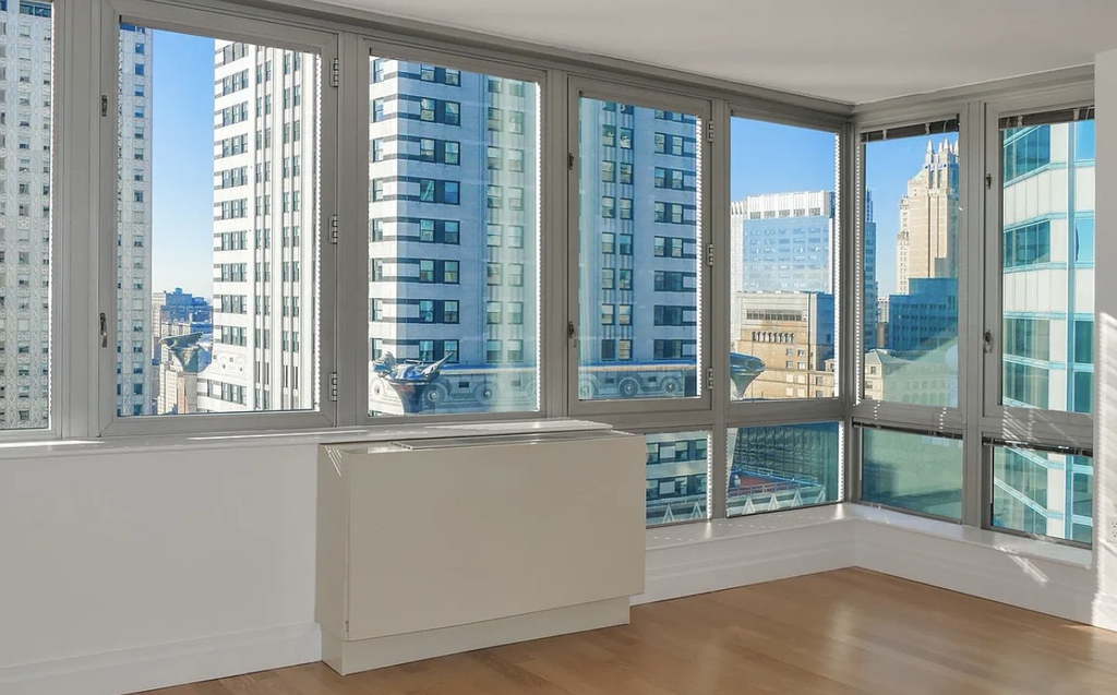 150 East 44th Street, Unit 18h - Photo 8