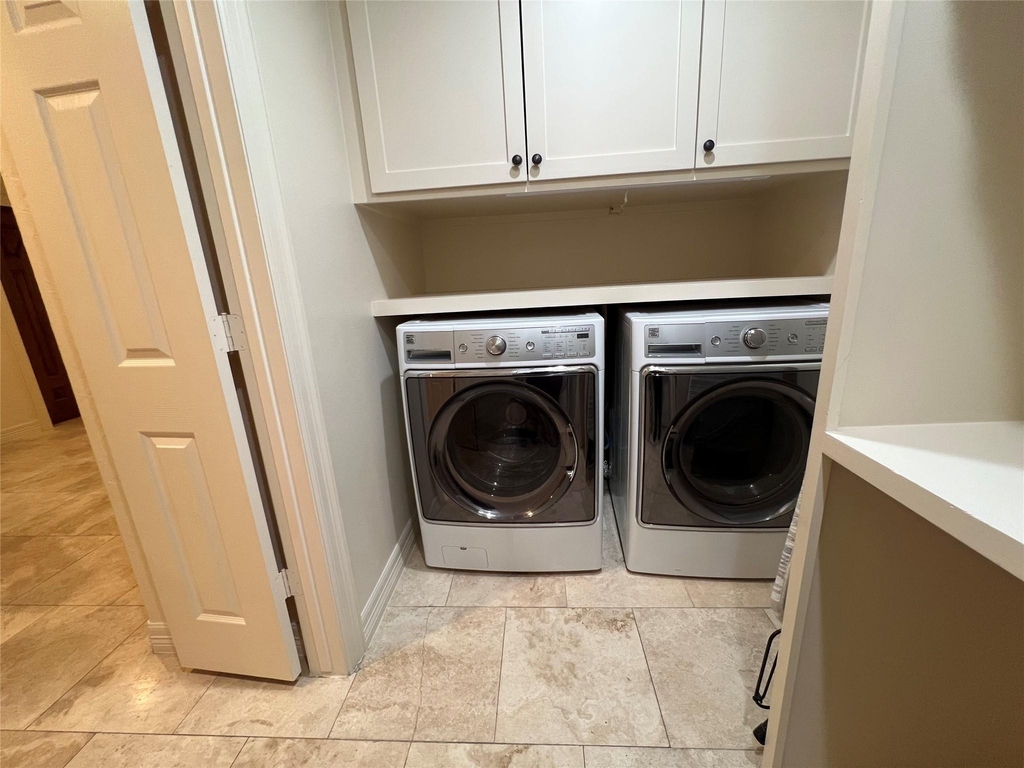 1014 Roxella Street - Photo 9
