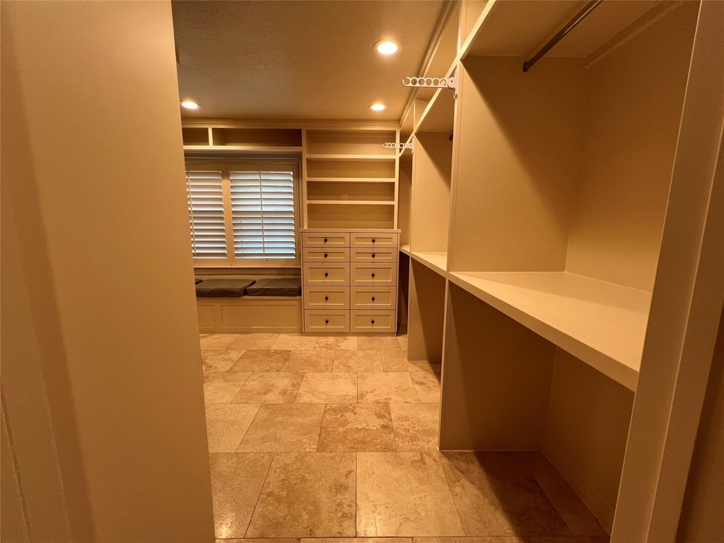 1014 Roxella Street - Photo 16
