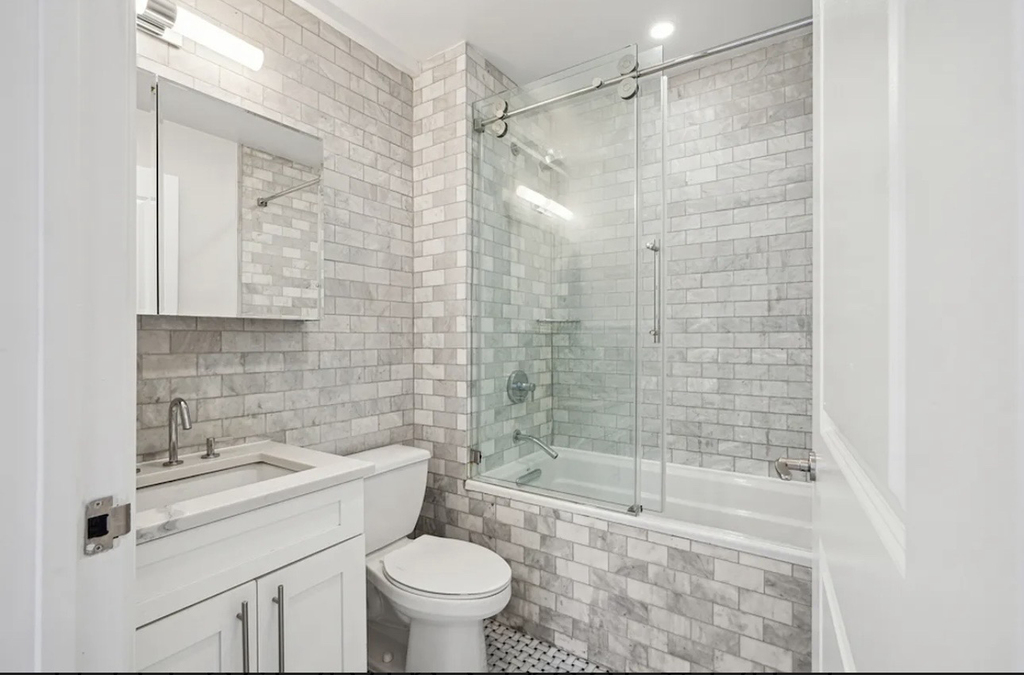 160 East 48th Street, Unit 14-l2 - Photo 5
