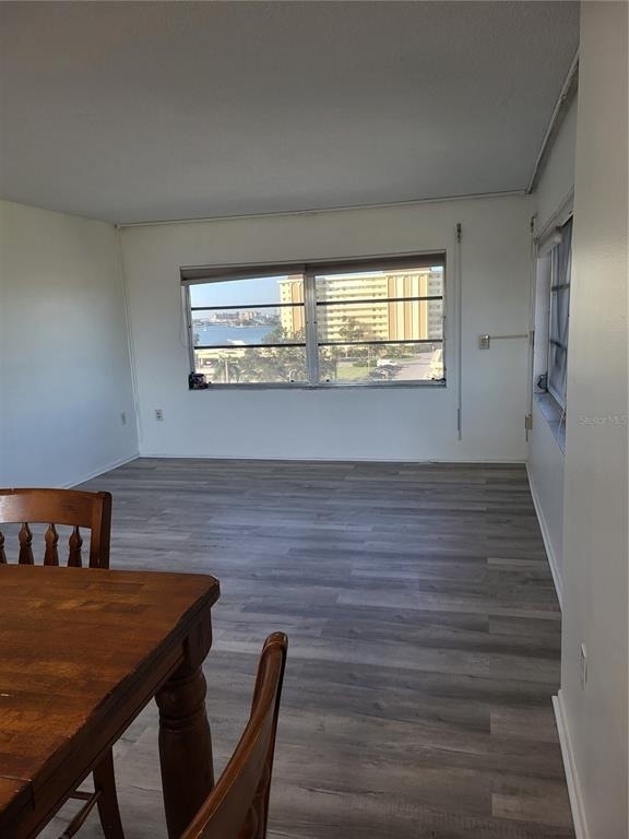 4650 Cove Circle - Photo 4