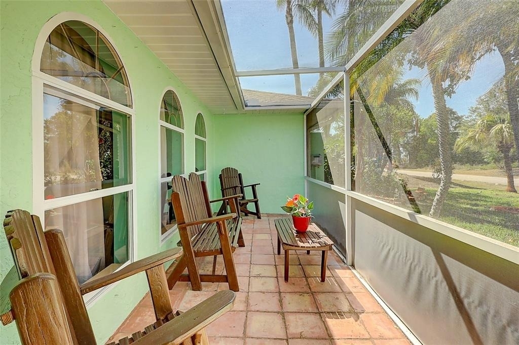 238 Sw Grove Avenue - Photo 43