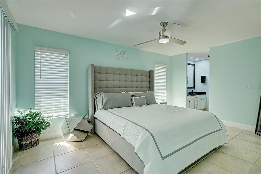 238 Sw Grove Avenue - Photo 16