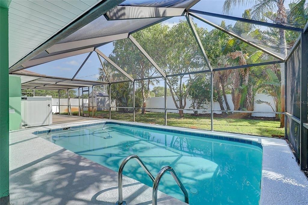 238 Sw Grove Avenue - Photo 33