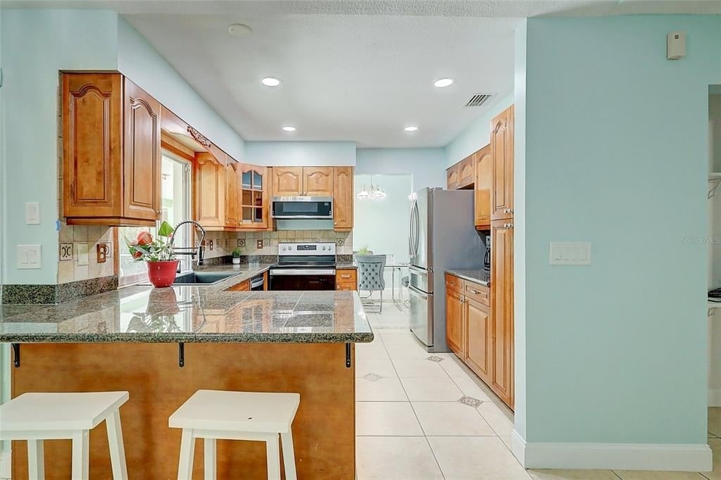 238 Sw Grove Avenue - Photo 10