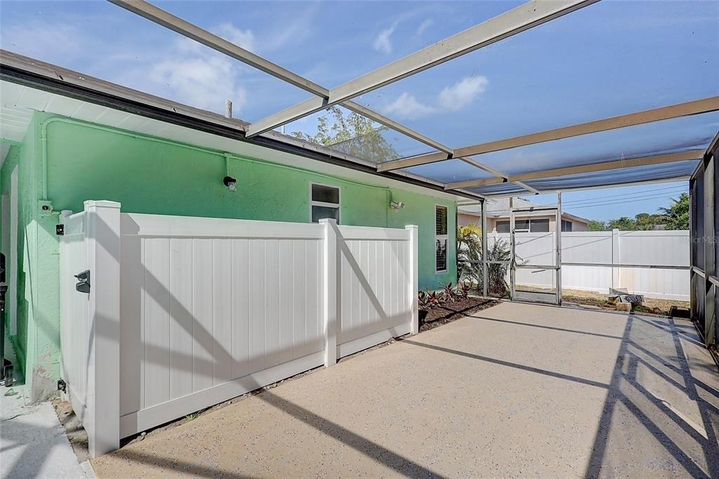 238 Sw Grove Avenue - Photo 38