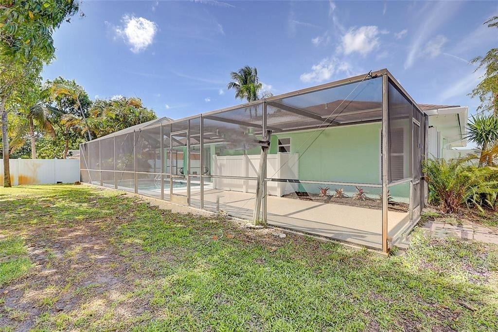 238 Sw Grove Avenue - Photo 40