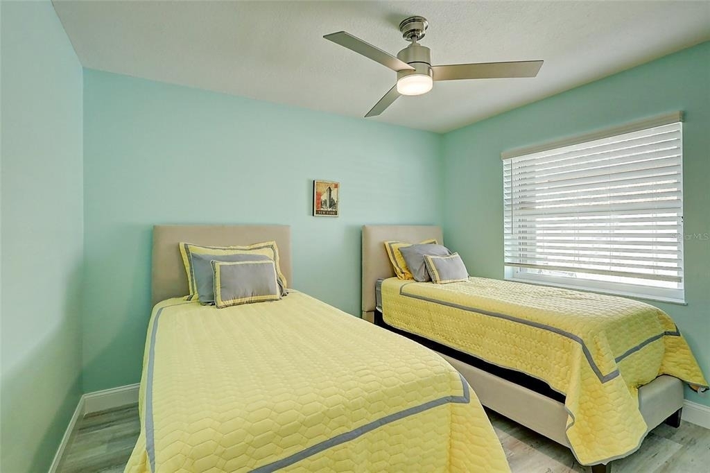 238 Sw Grove Avenue - Photo 29