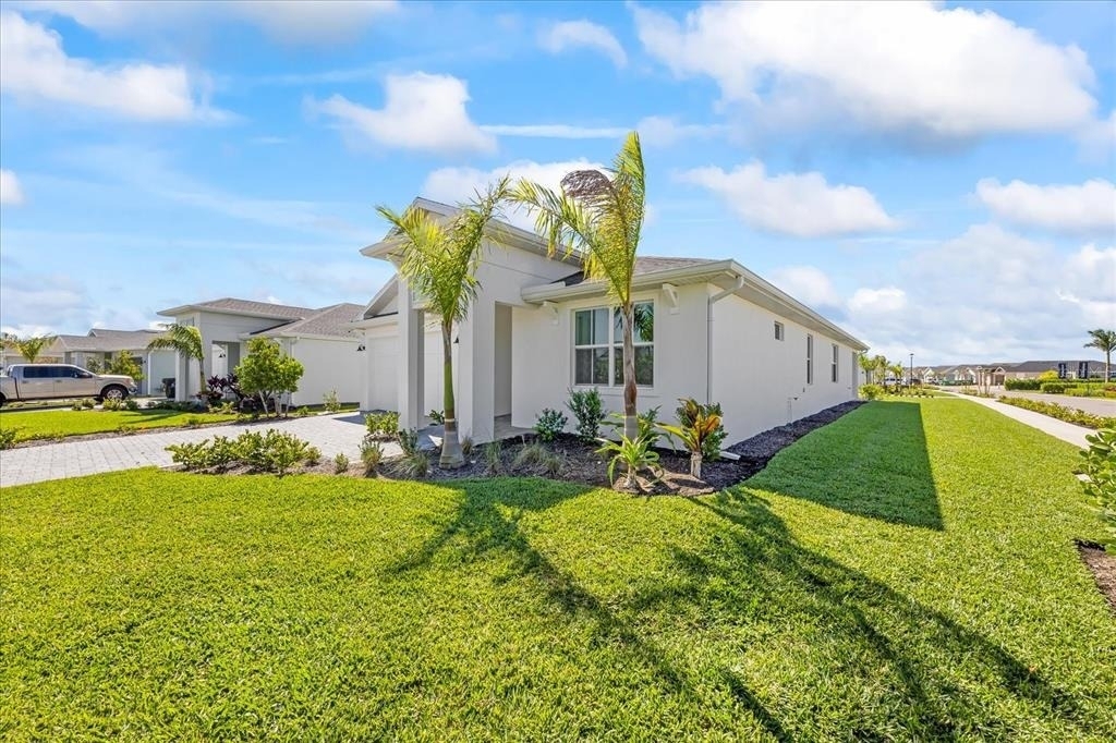16397 Preservation Boulevard - Photo 1