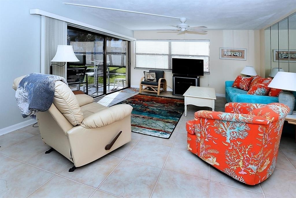1571 S Atlantic Avenue - Photo 1