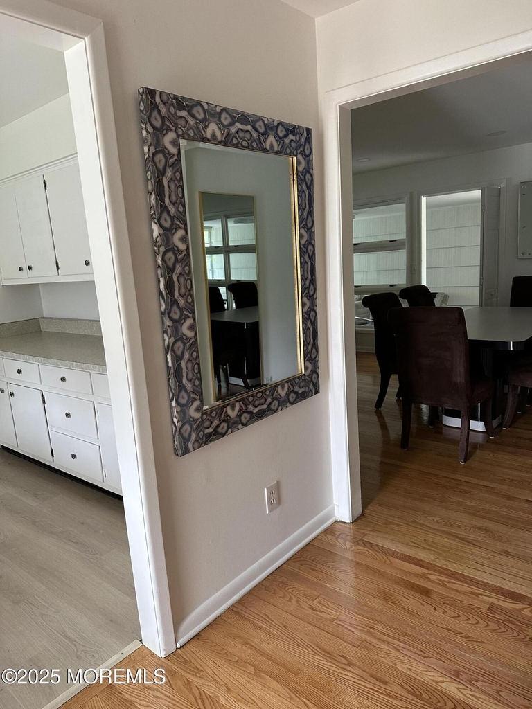 172 Larchwood Avenue - Photo 6