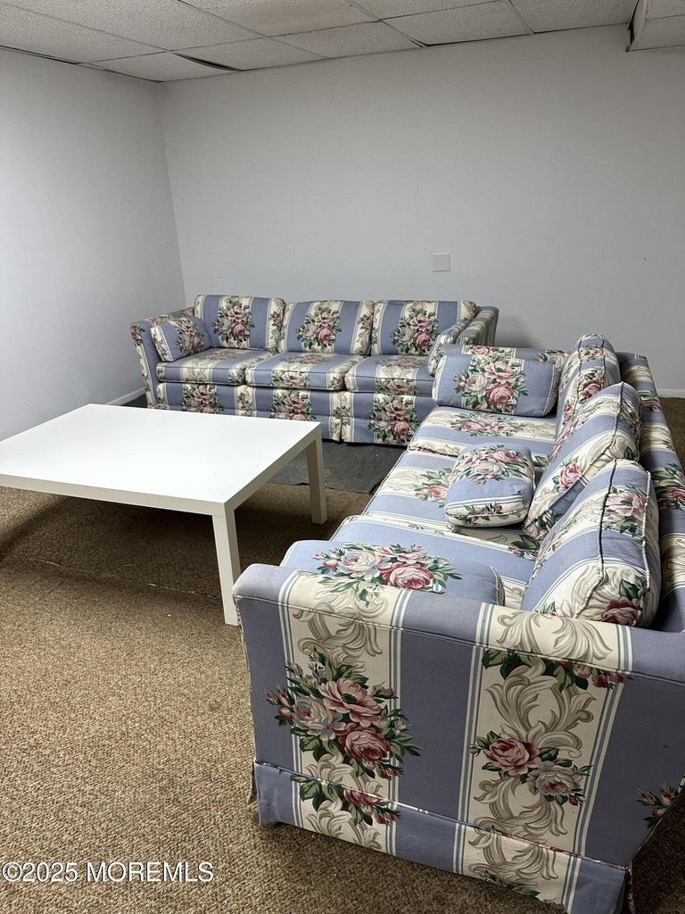 172 Larchwood Avenue - Photo 30