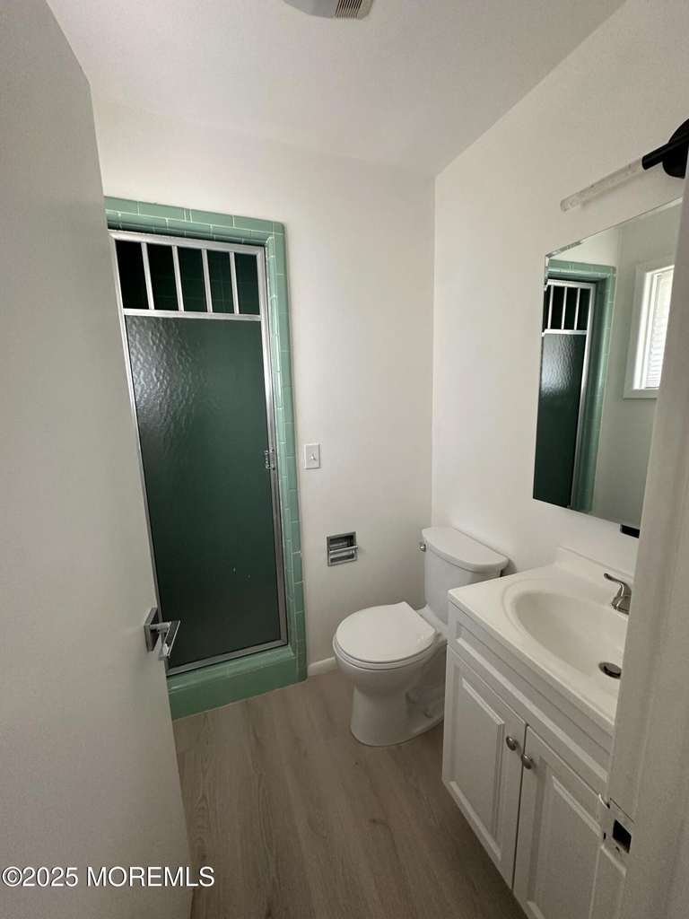 172 Larchwood Avenue - Photo 29